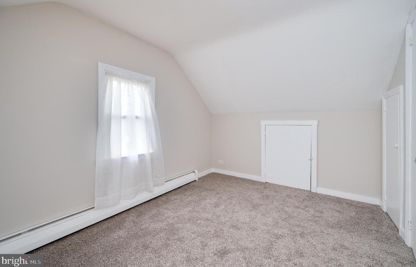 516 Lockheed Ave, Reading PA  19601-1150 exterior