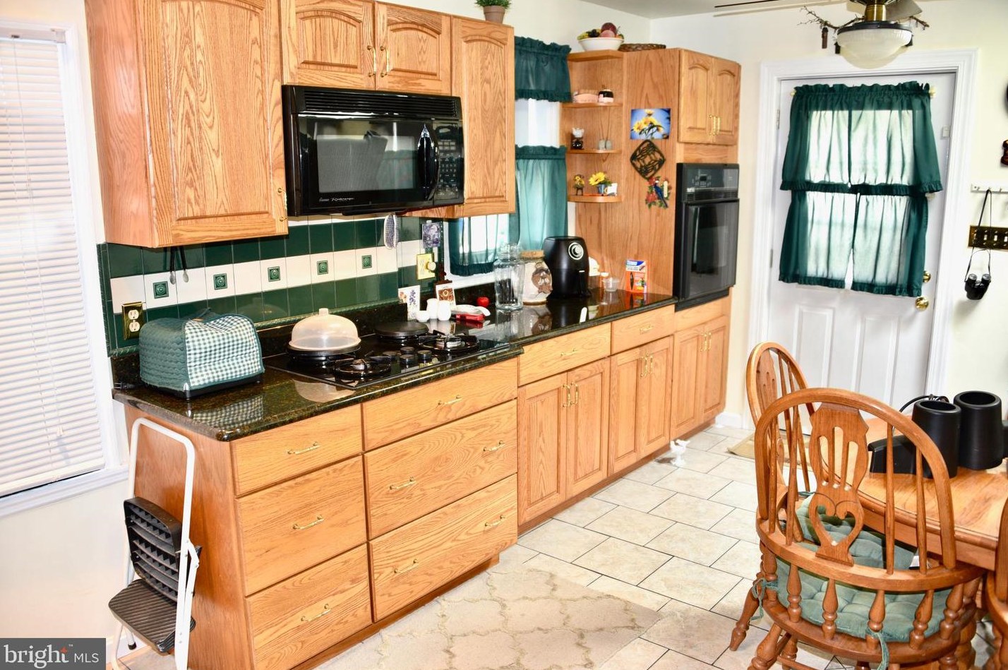 1753 Portland Ave, Reading PA  19609-2020 exterior