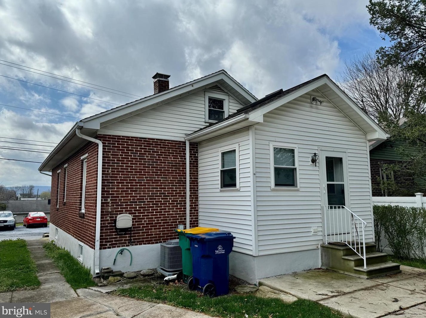 1753 Portland Ave, Reading PA  19609-2020 exterior