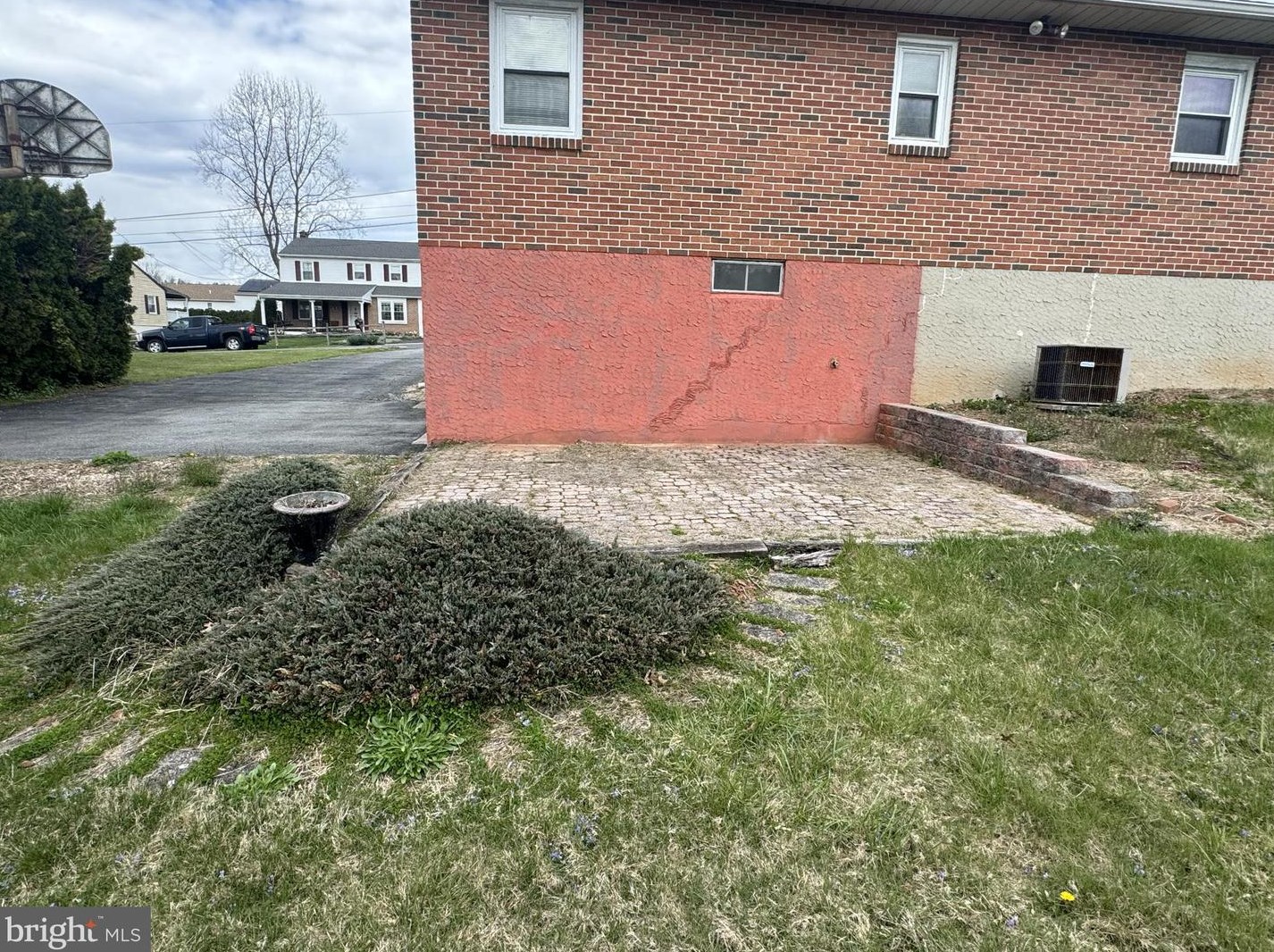 1150 Whitner Rd, Reading PA  19605-1054 exterior