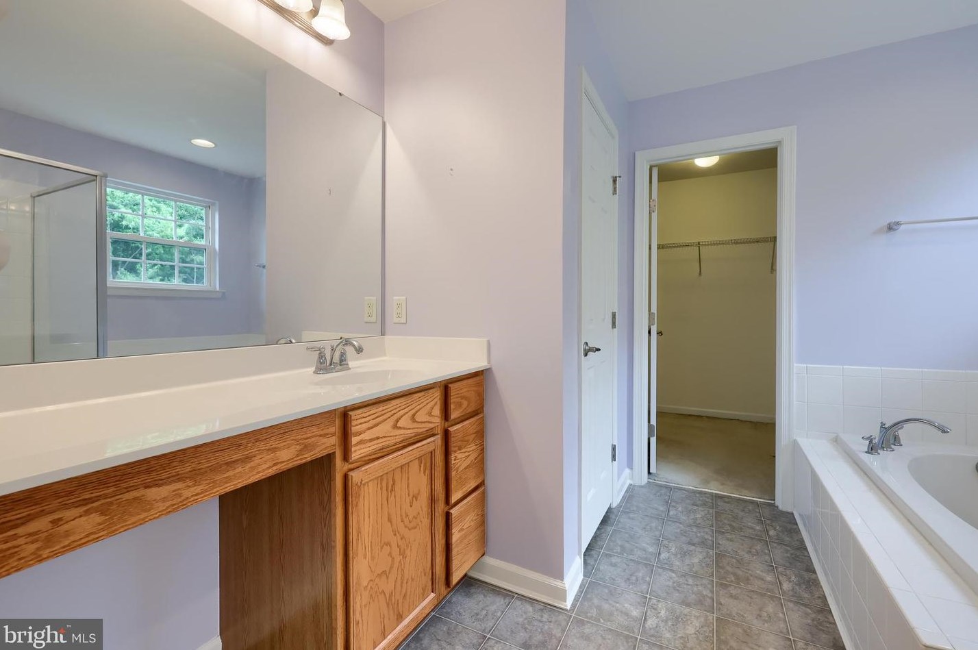 5107 Peach Blossom Dr, Douglassville PA  19518-1328 exterior