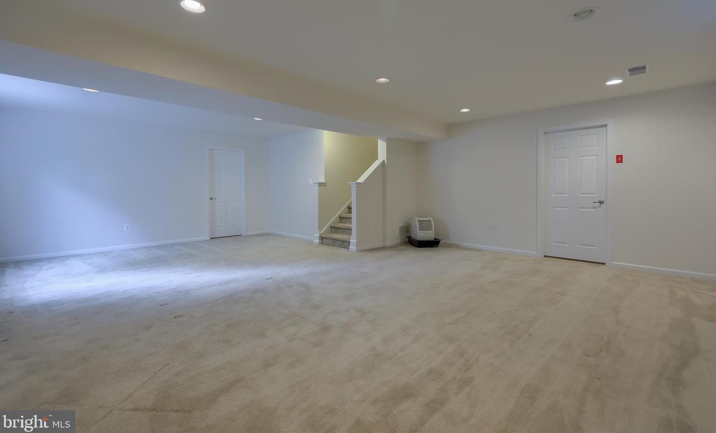 5107 Peach Blossom Dr, Douglassville PA  19518-1328 exterior