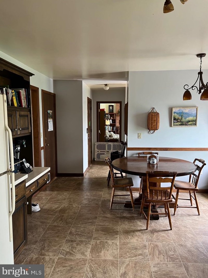 29 Ginna B Dr, Robesonia PA 19551-9670 exterior