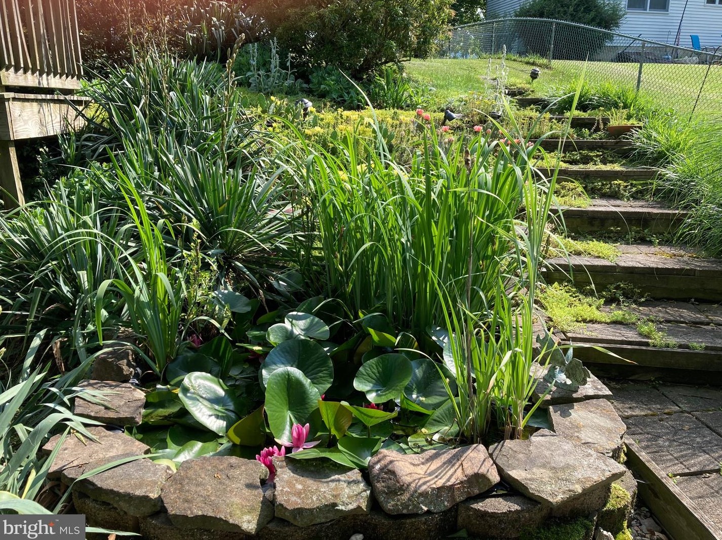 29 Ginna B Dr, Robesonia PA 19551-9670 exterior