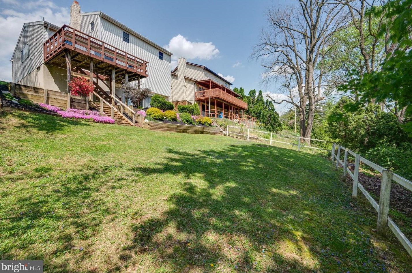 2444 Fairview St, Reading PA  19605-2955 exterior