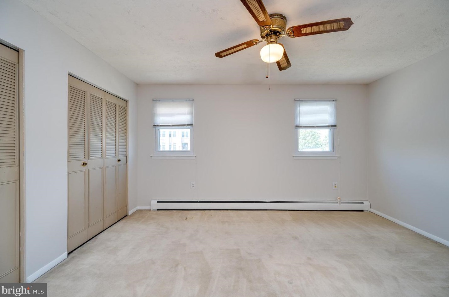 2444 Fairview St, Reading PA  19605-2955 exterior