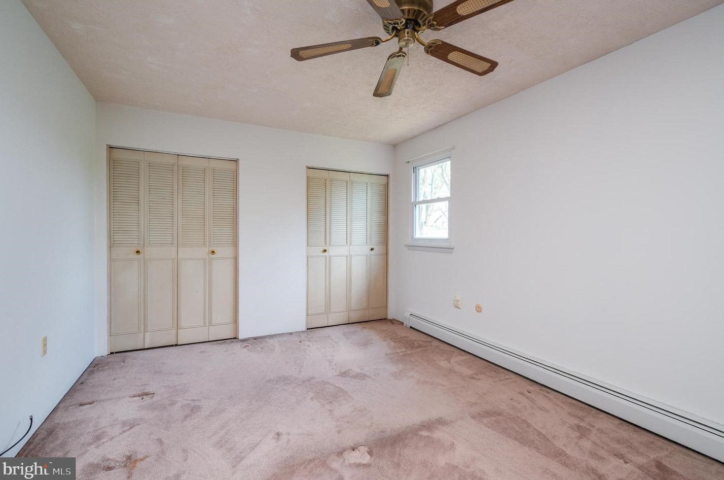 2444 Fairview St, Reading PA  19605-2955 exterior