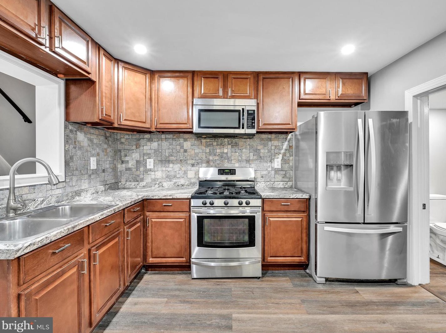 603 Maple St, Reading PA  19602-2535 exterior
