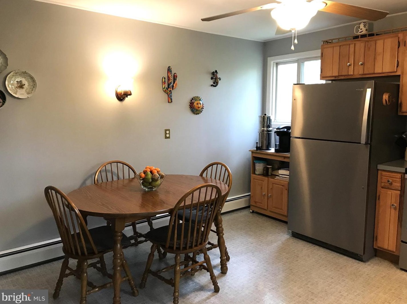 204 Wheatfield Rd, Reading PA  19608-9285 exterior