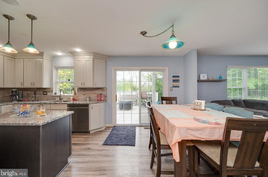 7 Brassie Cir, Reading PA  19607-3362 exterior