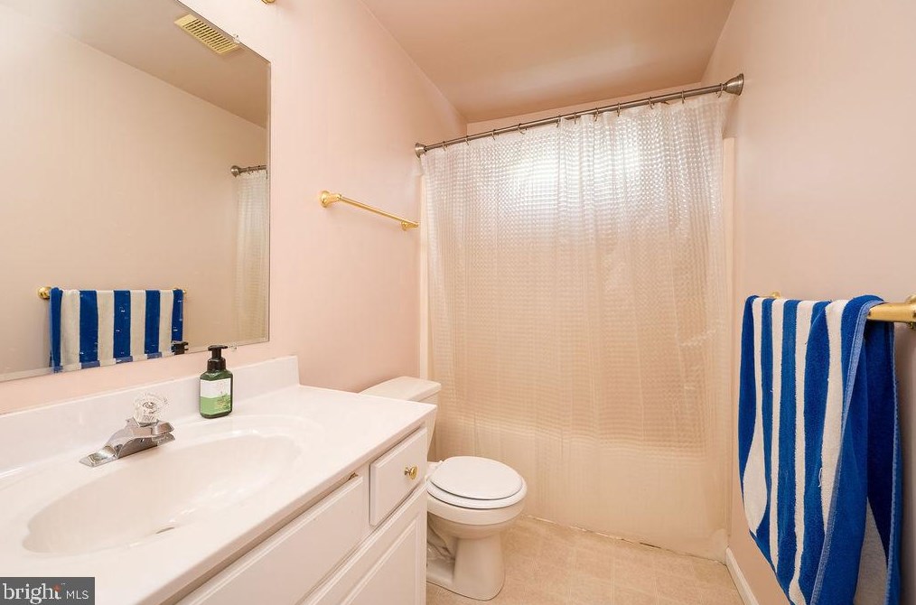 7 Brassie Cir, Reading PA  19607-3362 exterior