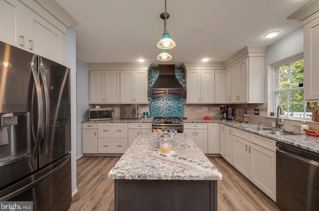 7 Brassie Cir, Reading PA  19607-3362 exterior