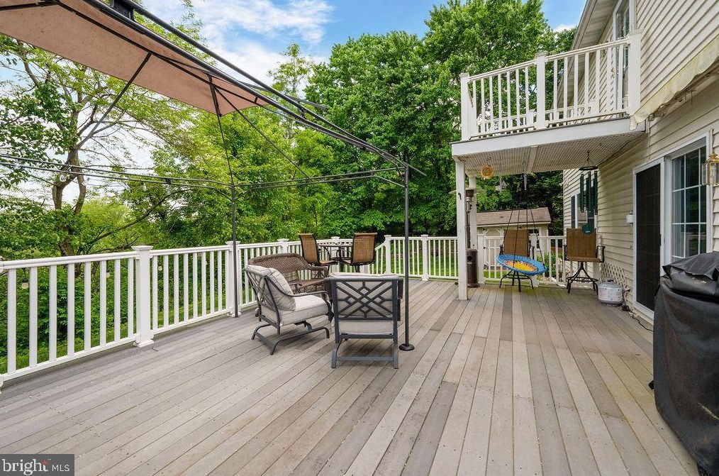 7 Brassie Cir, Reading PA  19607-3362 exterior