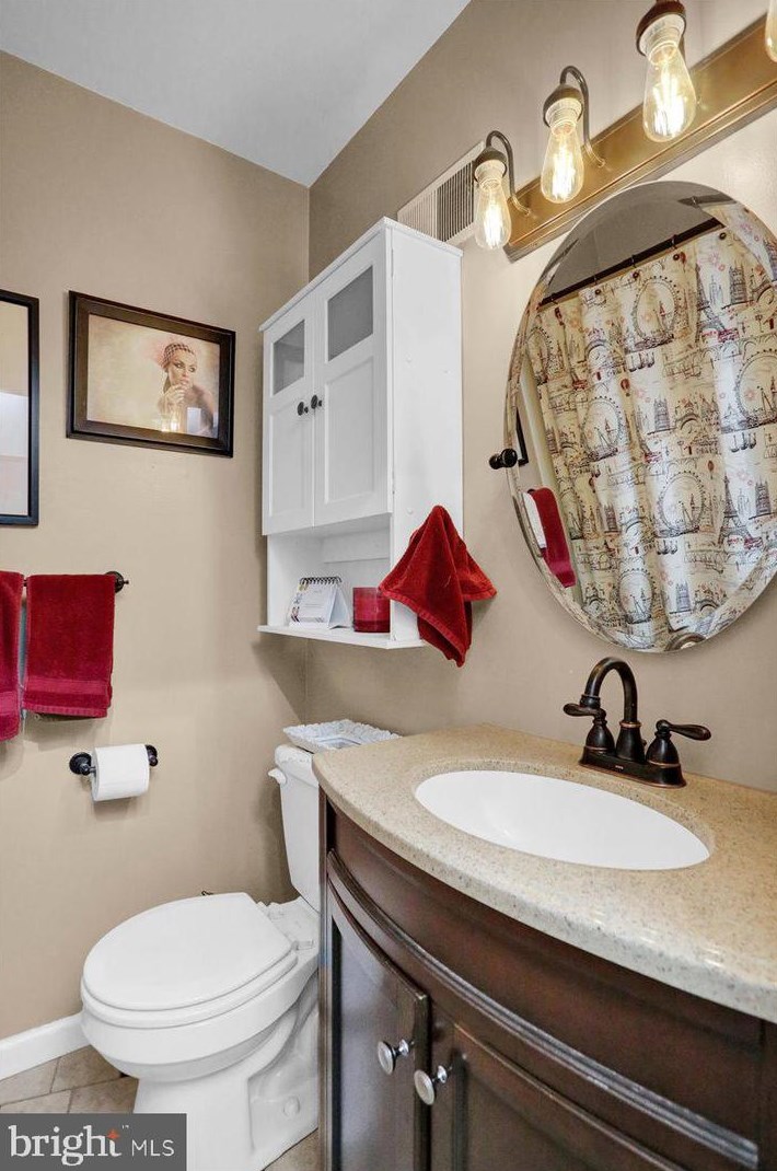 1-C Alpine Ct, Reading PA  exterior