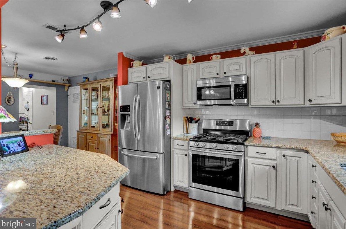 1-C Alpine Ct, Reading PA  exterior