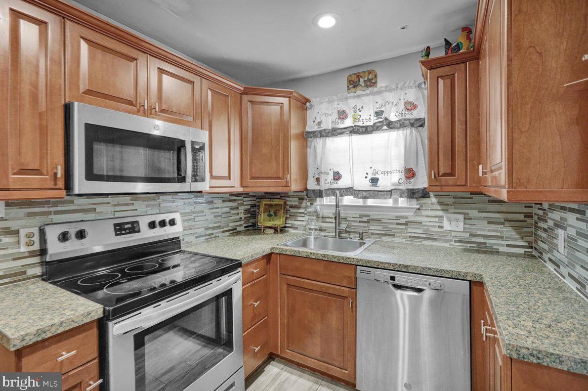 1202 Wyomissing Blvd, Reading PA  19611-1748 exterior