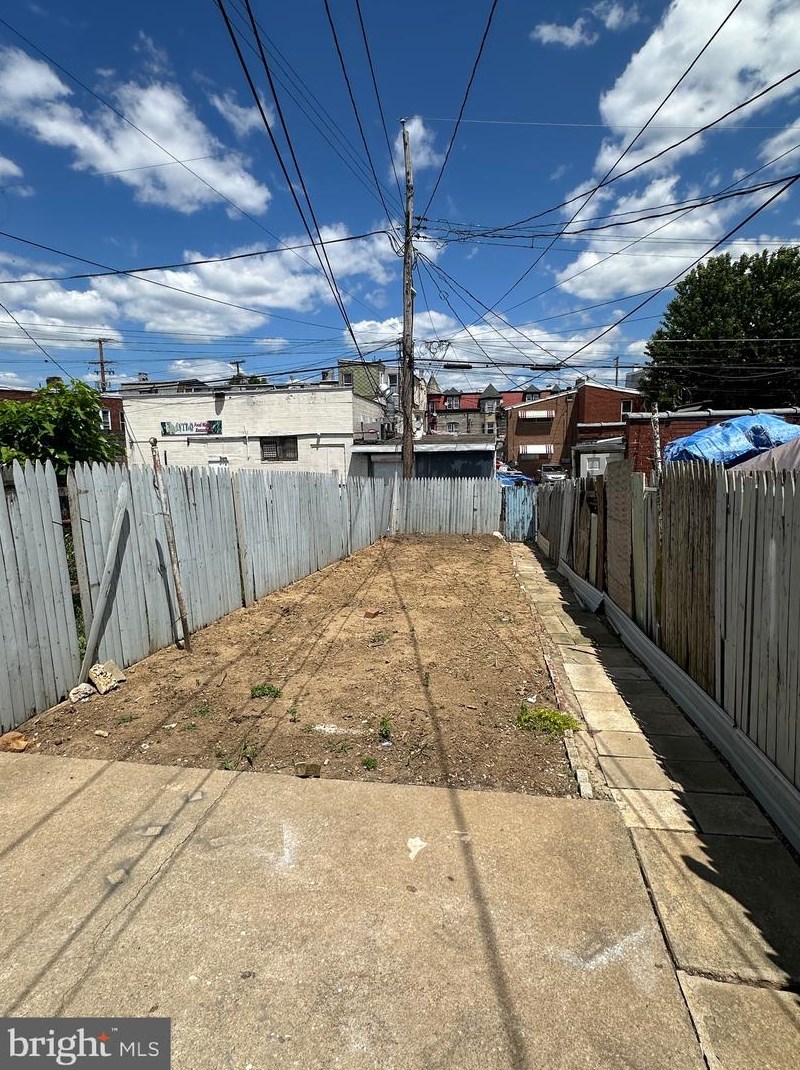 663 Gordon St, Reading PA 19601-2635 exterior