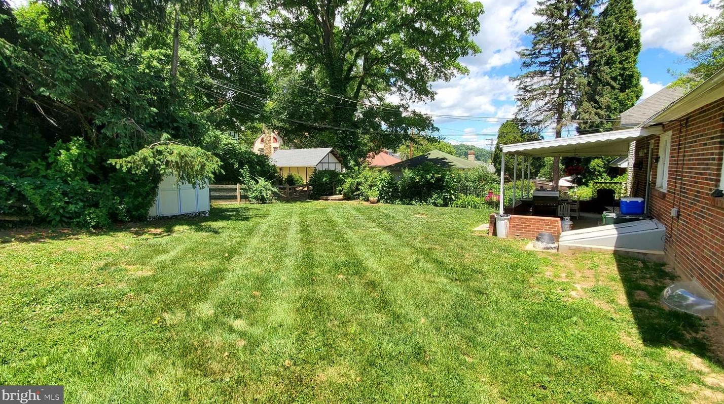 510 25 St, Reading PA 19606-1425 exterior