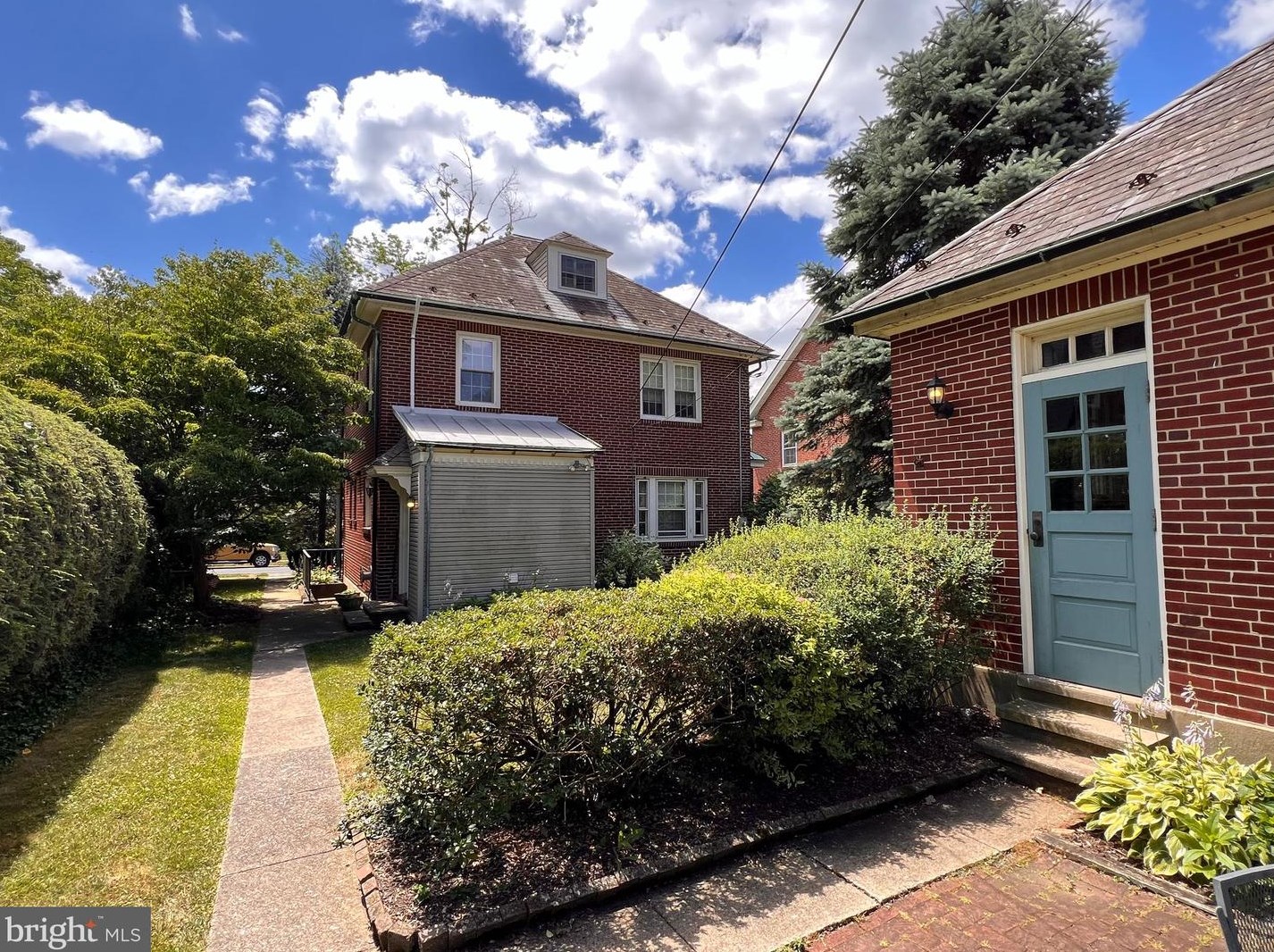 1409 Garfield Ave, Reading PA  19610-2413 exterior