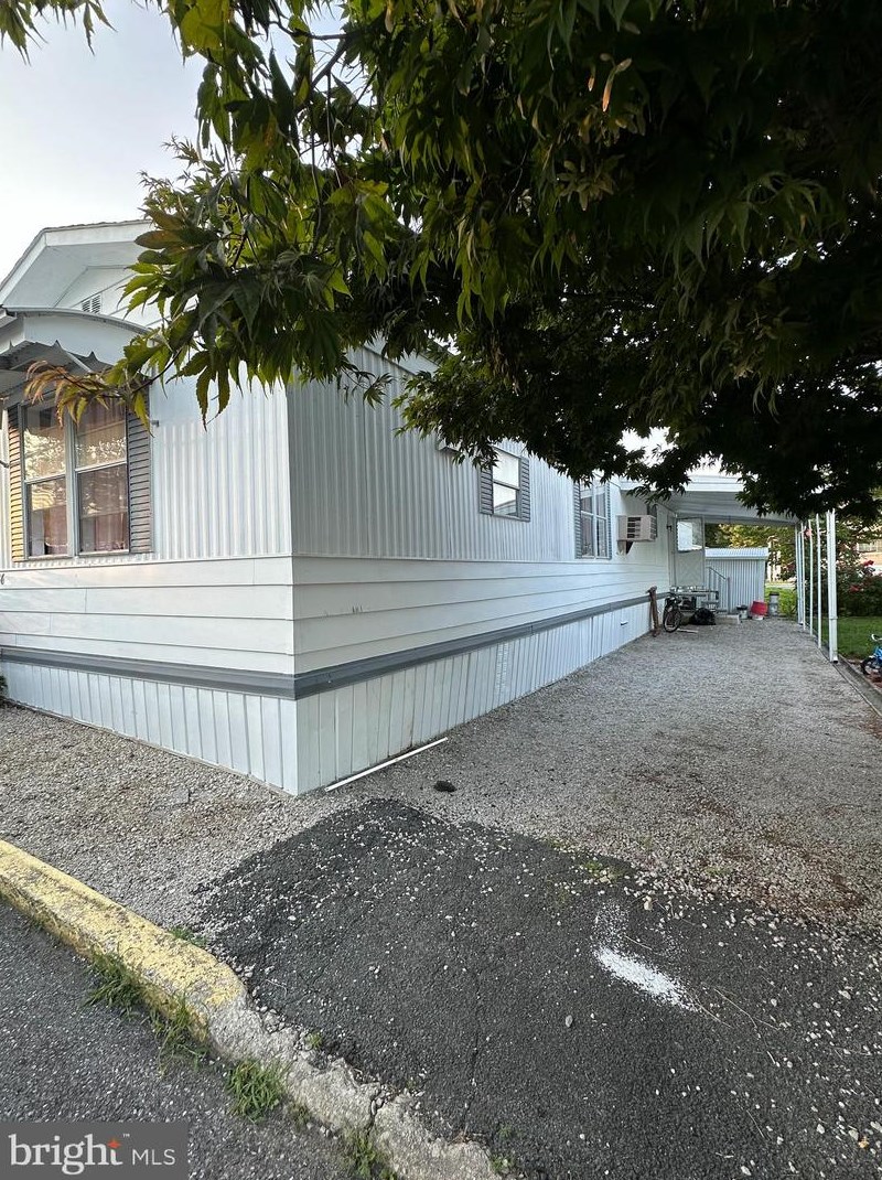 4851 Perkiomen Ave, Reading PA  19606-8704 exterior