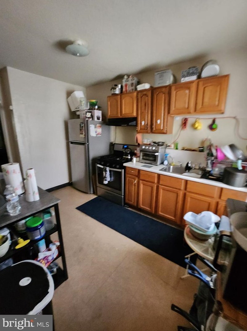 1722 Perkiomen Ave, Reading PA  19602-2243 exterior