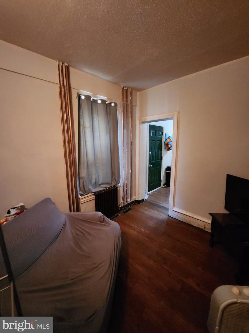 1722 Perkiomen Ave, Reading PA  19602-2243 exterior