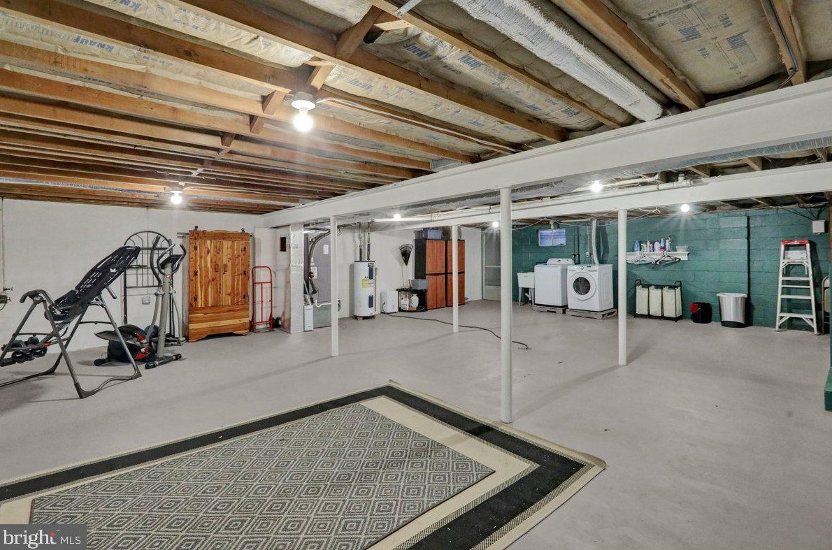 349 Wyomissing Ave, Reading PA  19607-1934 exterior