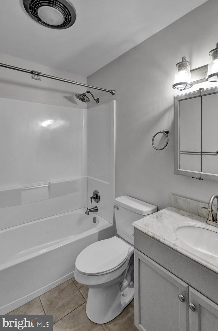 349 Wyomissing Ave, Reading PA  19607-1934 exterior