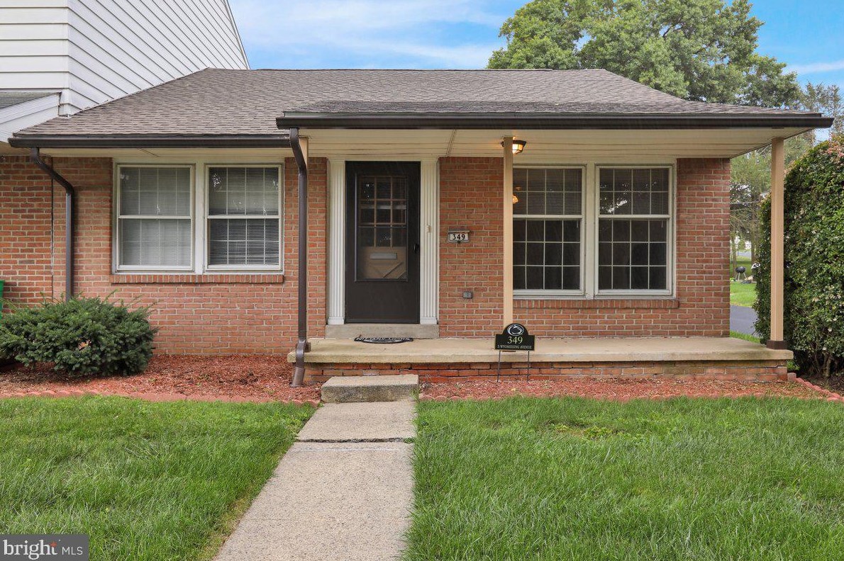 349 Wyomissing Ave, Reading PA  19607-1934 exterior