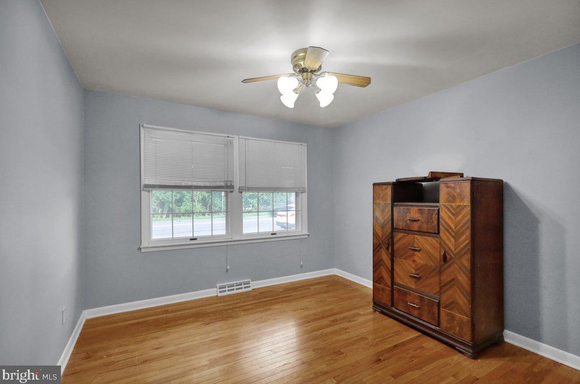 349 Wyomissing Ave, Reading PA  19607-1934 exterior