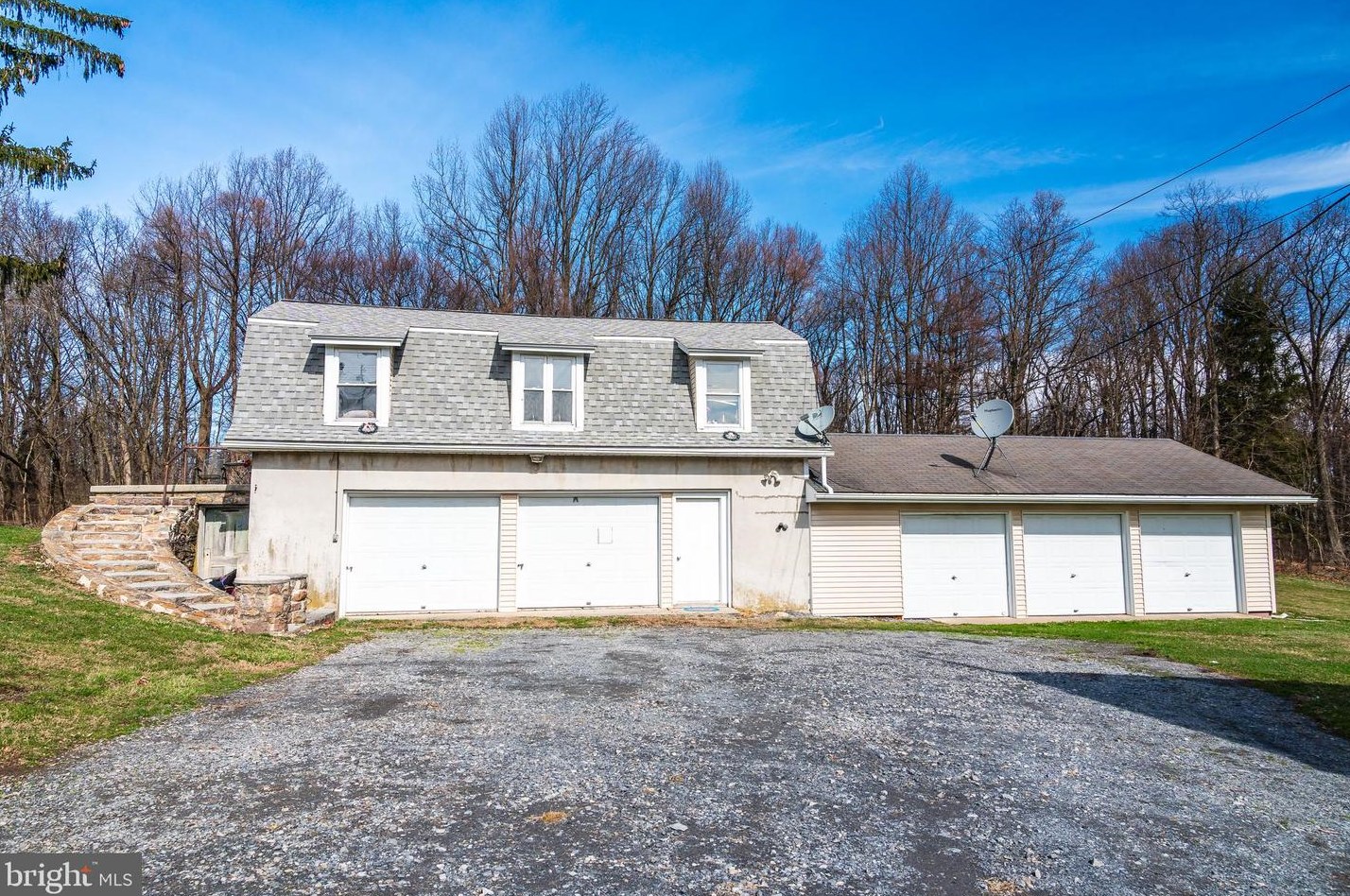 99 Fredericksville Rd, Mertztown PA  19539-9222 exterior