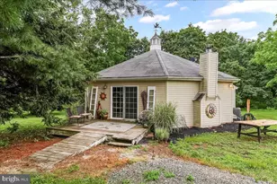 1962 Tollgate Rd, Palm, PA 18070 - Photo 3