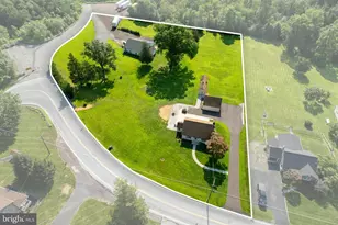 131 Squirrel Hollow Rd, Douglassville, PA 19518 - Photo 43