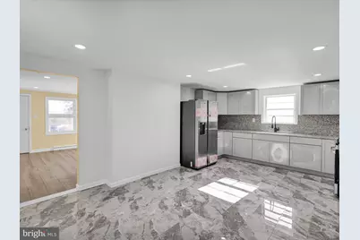 320 Hillside Drive, Reading, PA 19607 - Photo 17