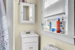 319 S 8th St, Reading, PA 19602 - Photo 27