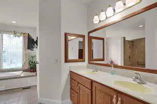 996 Baywood Ave, Wernersville, PA 19565 - Photo 39