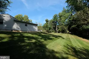 10 Klapperthal Rd, Reading, PA 19606 - Photo 3