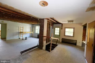 10 Klapperthal Rd, Reading, PA 19606 - Photo 33