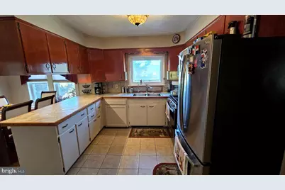 121 E Summit Street, Mohnton, PA 19540 - Photo 17