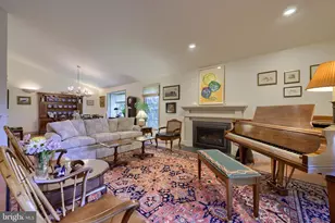 2018 Meadow Glen, Reading, PA 19610 - Photo 9