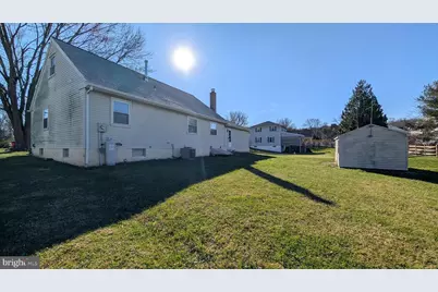 308 Spohn Road, Reading, PA 19608 - Photo 3