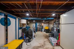 3219 Marion St, Reading, PA 19605 - Photo 33