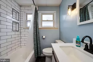 2054 Cleveland Ave, Reading, PA 19609 - Photo 17