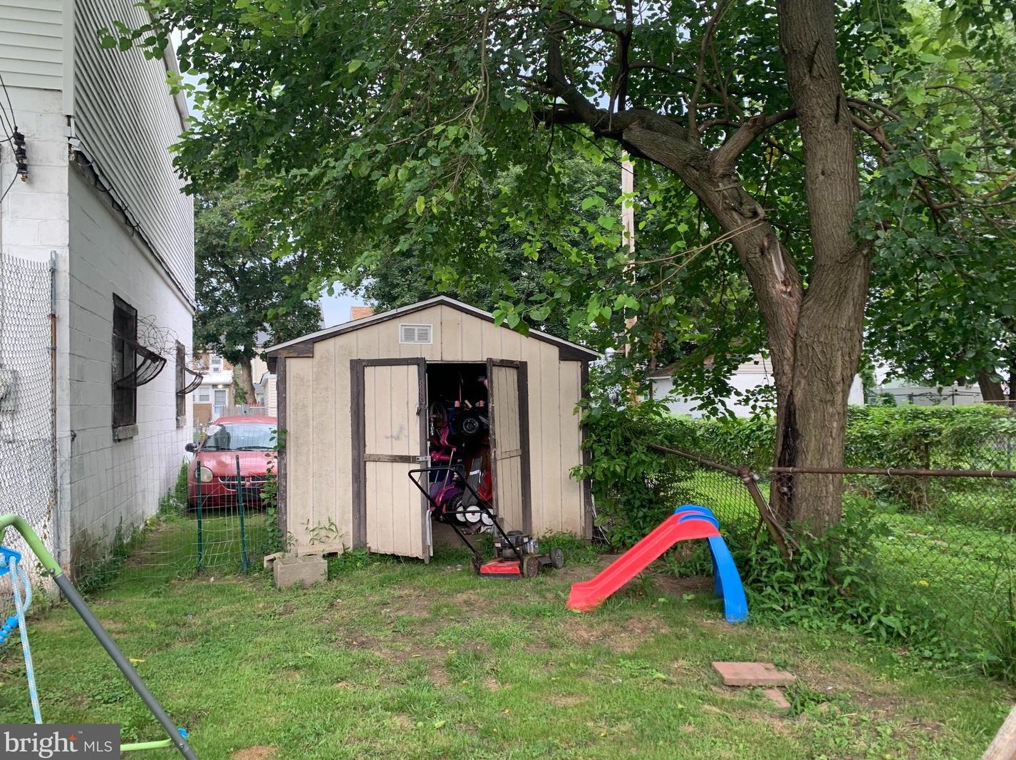 635 Spruce St, Edgely PA  19007-3711 exterior