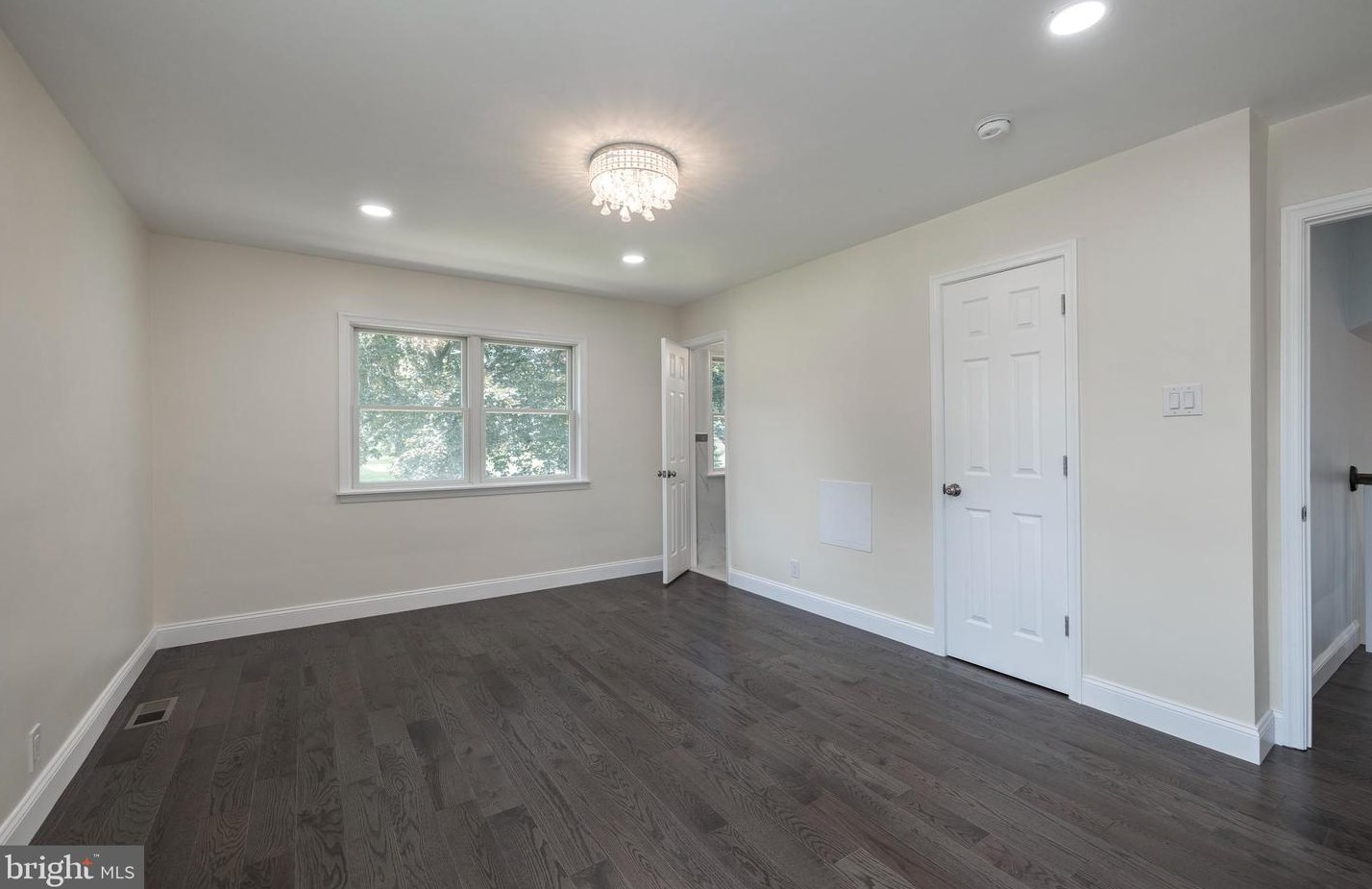 244 Forrest Dr, Chalfont PA  18914-3147 exterior
