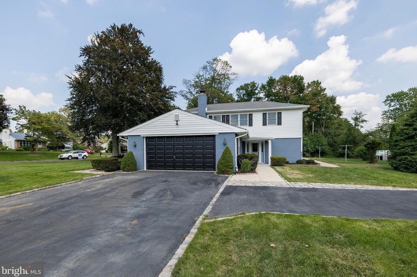 244 Forrest Dr, Chalfont PA  18914-3147 exterior