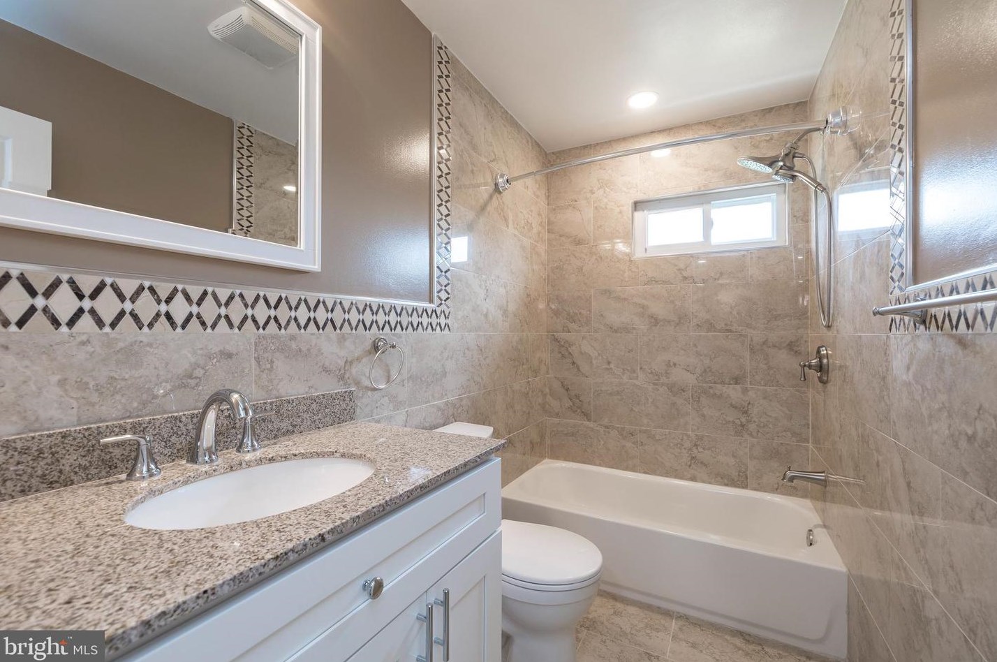 244 Forrest Dr, Chalfont PA  18914-3147 exterior