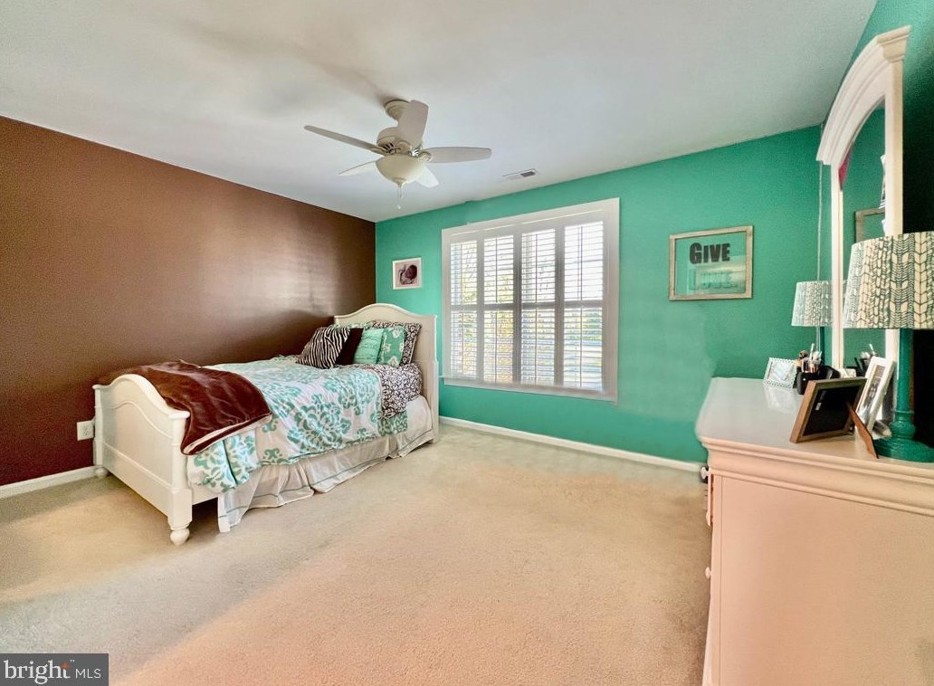 16 Eagleton Farm Rd, Upper Makefield PA 18940-4214 exterior