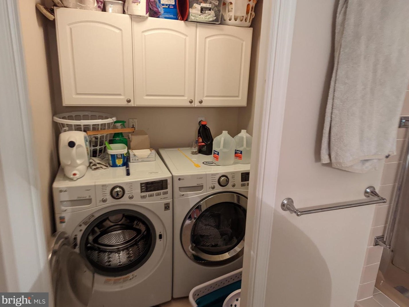 4 Bennington Pl, Upper Makefield PA  18940-1702 exterior