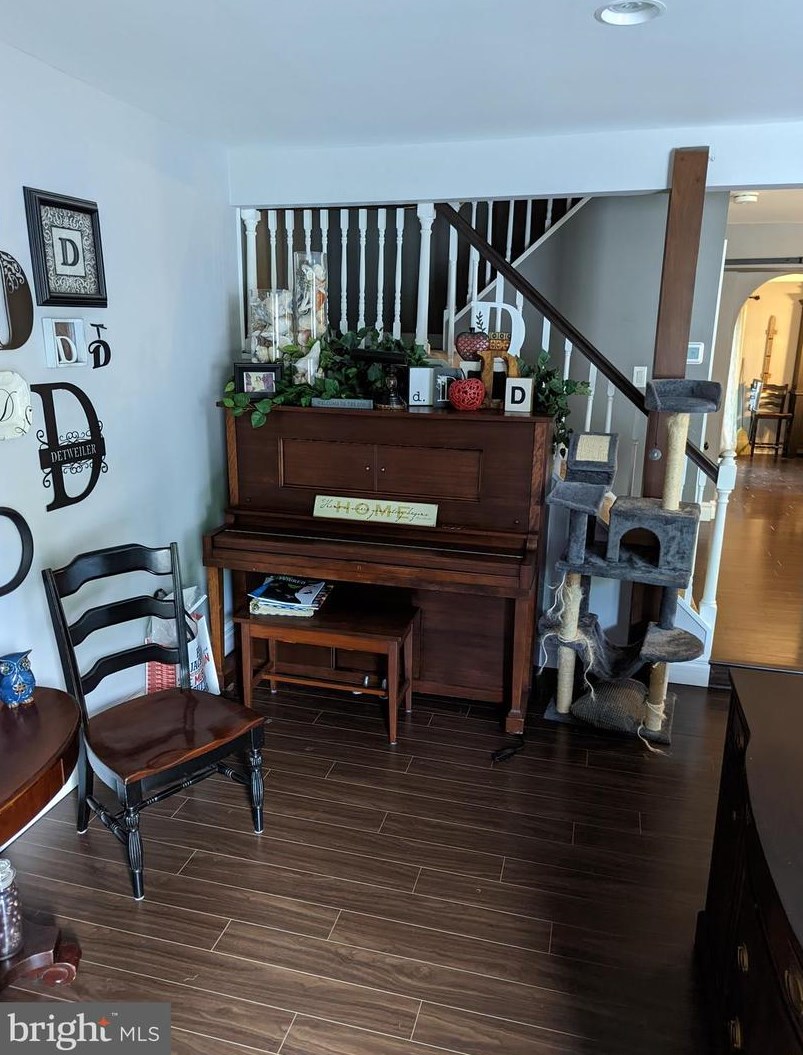 4 Bennington Pl, Upper Makefield PA  18940-1702 exterior